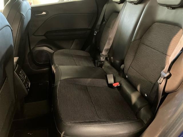 RENAULT Captur usata 10