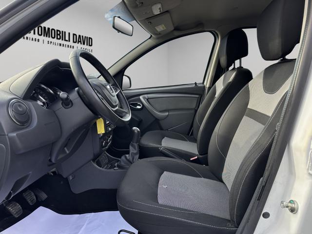 DACIA Duster usata, con Autoradio