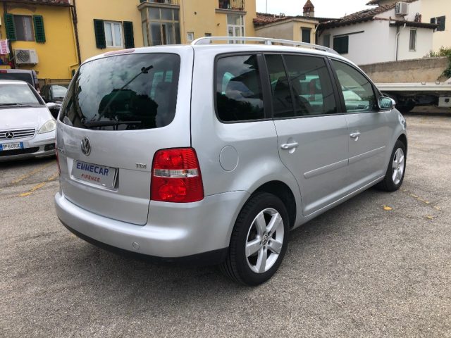 VOLKSWAGEN Touran usata, con Antifurto