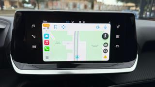 PEUGEOT 2008 usata, con Controllo automatico clima