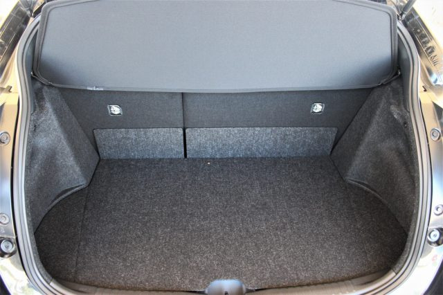 TOYOTA Yaris usata, con Boardcomputer