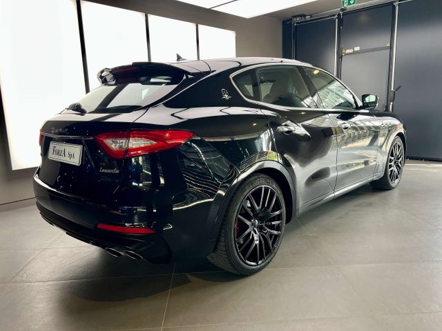 MASERATI Levante usata, con Controllo trazione