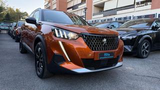 PEUGEOT 2008 usata, con Airbag