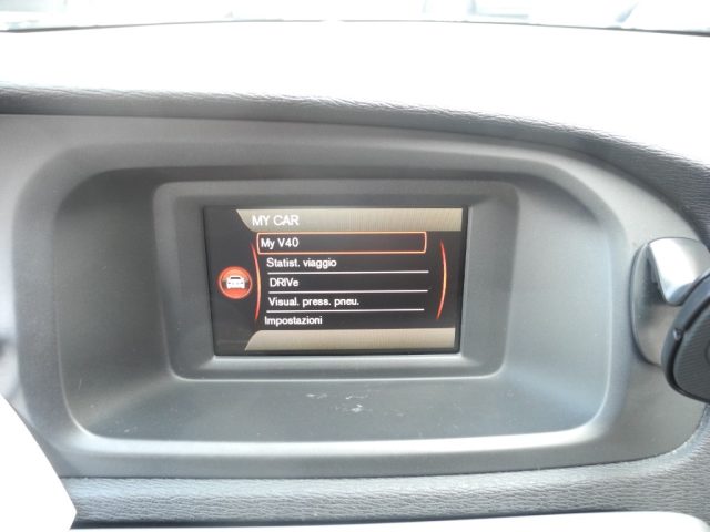 VOLVO V40 usata, con Bracciolo