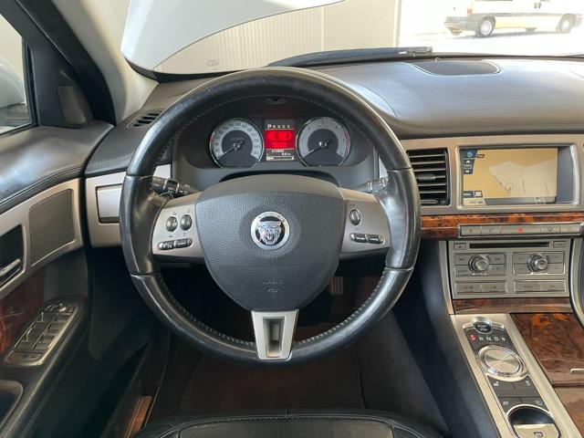 JAGUAR XF usata, con ESP