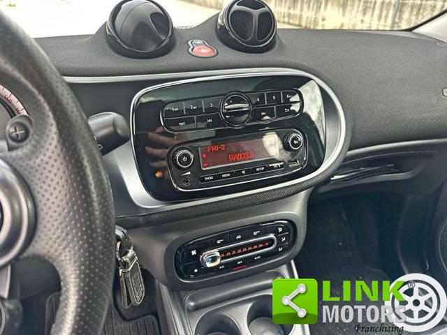 SMART ForFour usata, con Leve al volante
