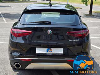 ALFA ROMEO Stelvio usata, con Autoradio