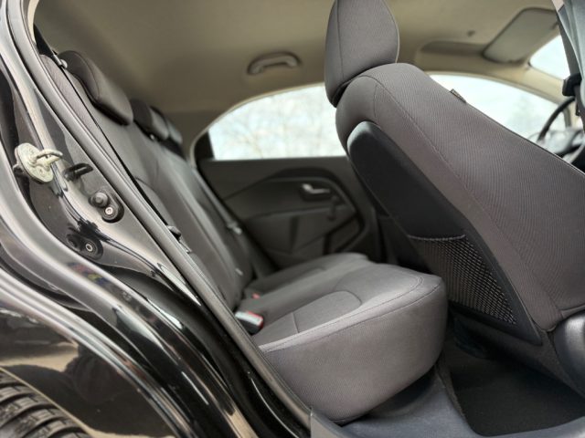 KIA Rio usata 18