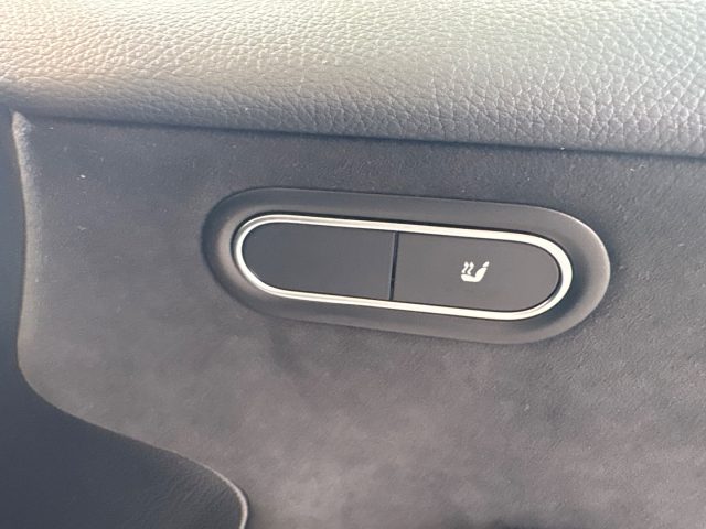 MERCEDES-BENZ A 180 usata, con Luci diurne LED