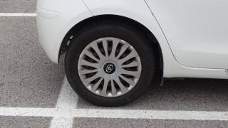 TOYOTA Yaris usata, con Start/Stop Automatico