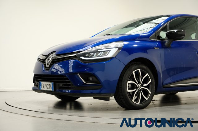 RENAULT Clio usata, con Controllo trazione