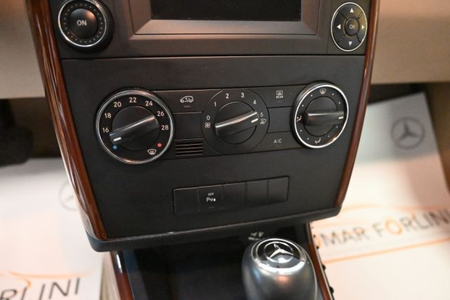 MERCEDES-BENZ A 180 usata 41