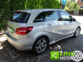 MERCEDES-BENZ B 180 usata, con Cruise Control