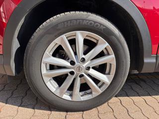 NISSAN Qashqai usata, con Autoradio