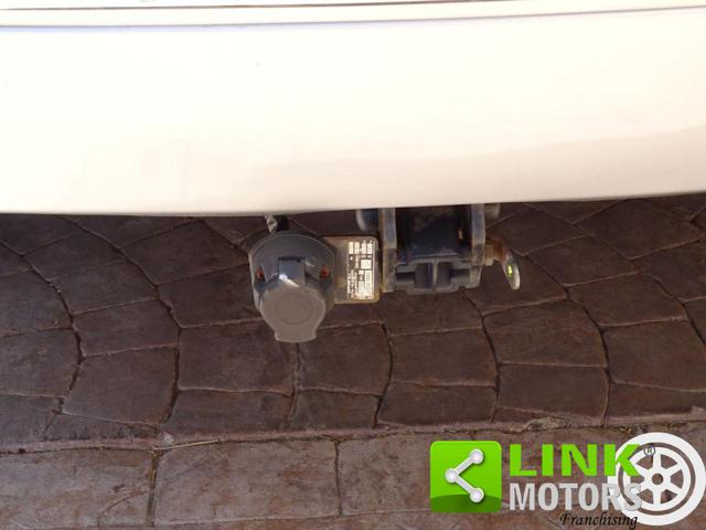 JEEP Grand Cherokee usata, con Autoradio
