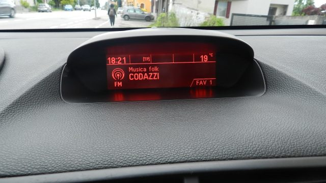 OPEL Mokka usata, con Sensori di parcheggio posteriori