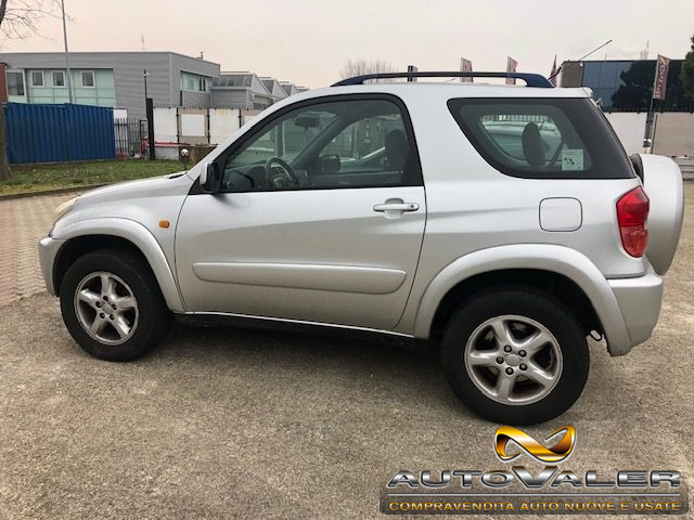 TOYOTA RAV 4 MY23 usata, con Autoradio