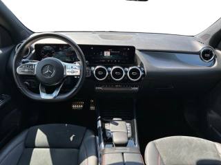 MERCEDES-BENZ GLA 200 usata, con Controllo automatico clima