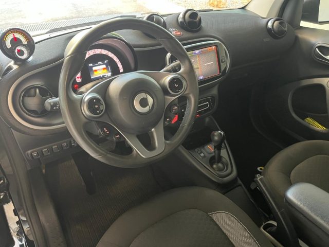 SMART ForTwo usata, con Autoradio digitale