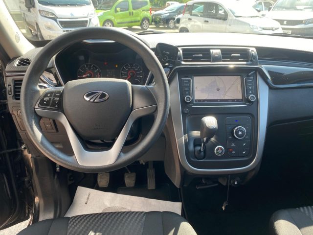 MAHINDRA KUV100 usata, con Sistema di navigazione