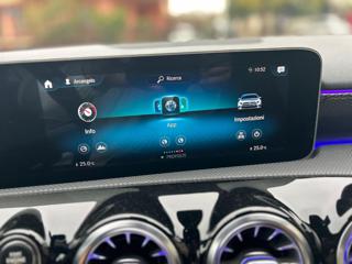 MERCEDES-BENZ A 180 usata, con Sedile posteriore sdoppiato