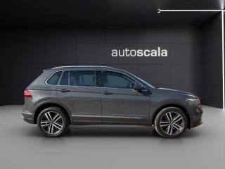 VOLKSWAGEN Tiguan usata, con Autoradio