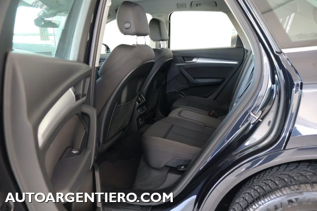 AUDI Q5 usata, con Sedile posteriore sdoppiato