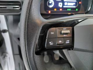 OPEL Combo usata, con Touch screen