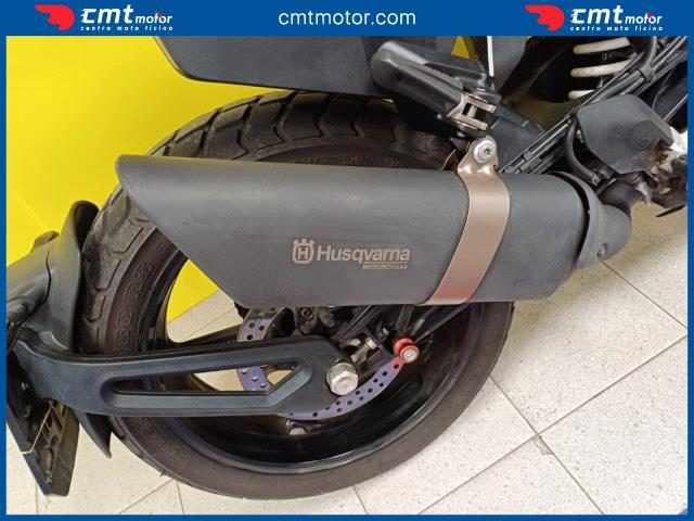 HUSQVARNA SVARTPILEN 701 usata 7