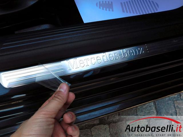 MERCEDES-BENZ A 180 usata, con Kit antipanne