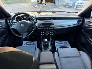ALFA ROMEO Giulietta usata, con Airbag testa