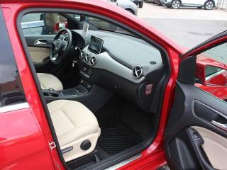MERCEDES-BENZ B 180 usata, con Controllo trazione