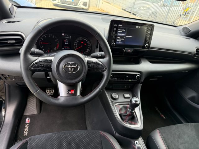 TOYOTA Yaris usata, con Cruise Control