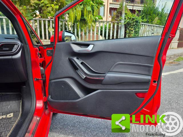 FORD Fiesta usata, con Autoradio digitale