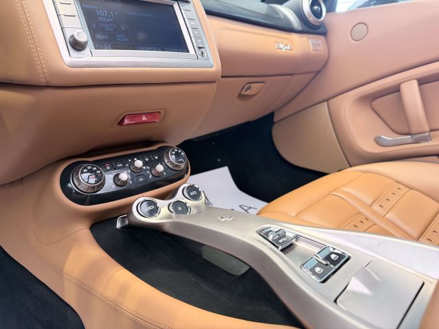 FERRARI California usata, con Lettore CD