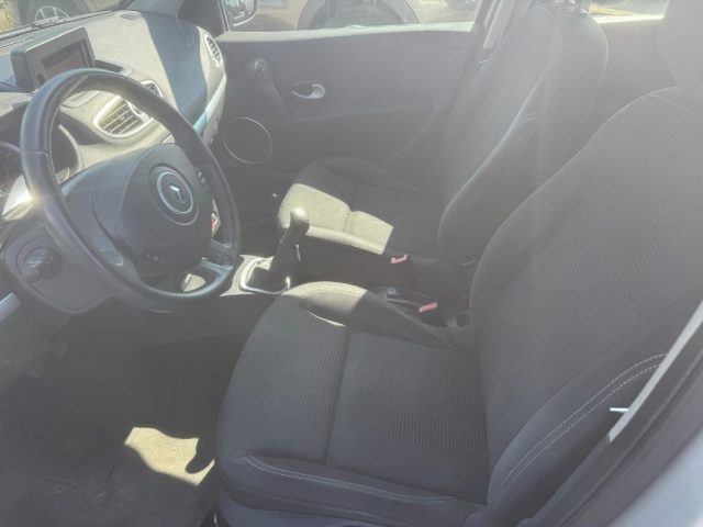 RENAULT Clio usata, con Controllo trazione