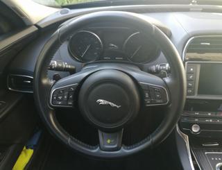 JAGUAR XE usata, con Cruise Control
