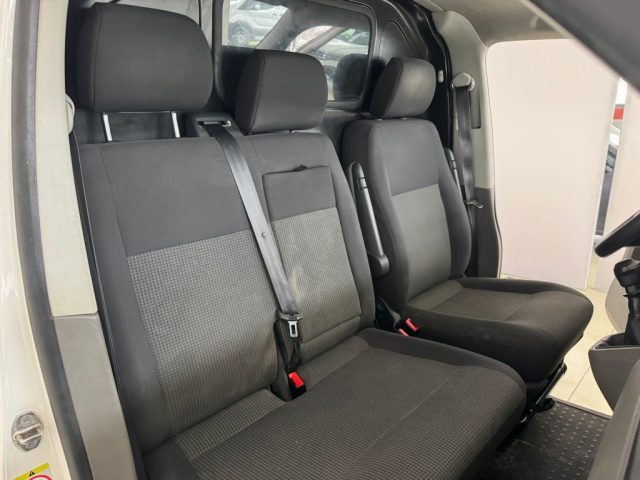 VOLKSWAGEN Transporter usata 15