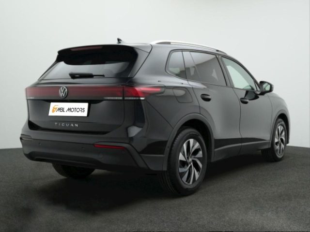 VOLKSWAGEN Tiguan usata, con Airbag