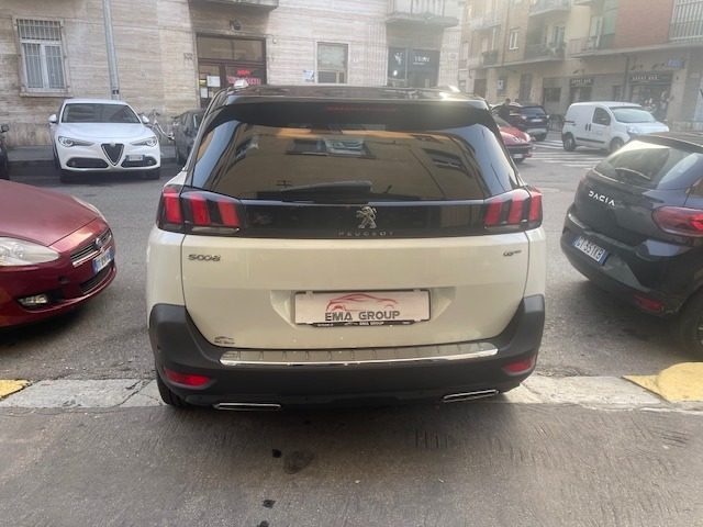 PEUGEOT 5008 usata, con Cerchi in lega