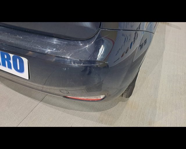 FIAT Punto usata, con Volante in pelle