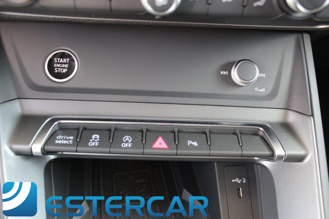 AUDI Q3 usata, con Park Distance Control