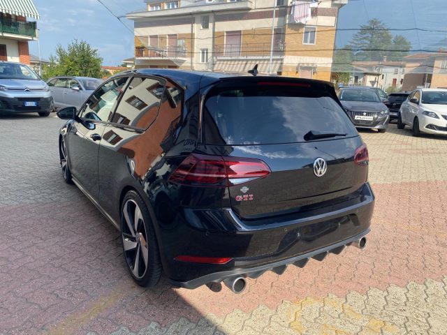 VOLKSWAGEN Golf GTI usata, con Airbag