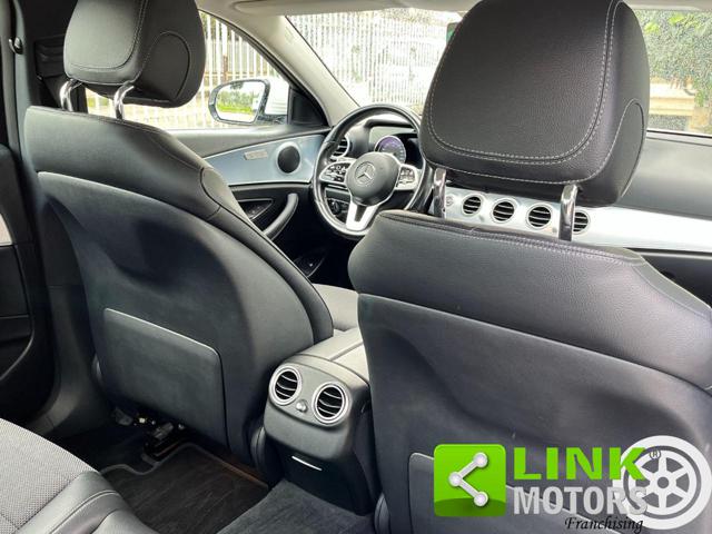 MERCEDES-BENZ E 200 usata, con Luci diurne LED