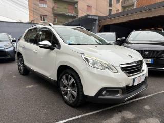 PEUGEOT 2008 usata, con Airbag