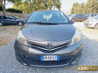 TOYOTA Yaris 1.0 5 porte