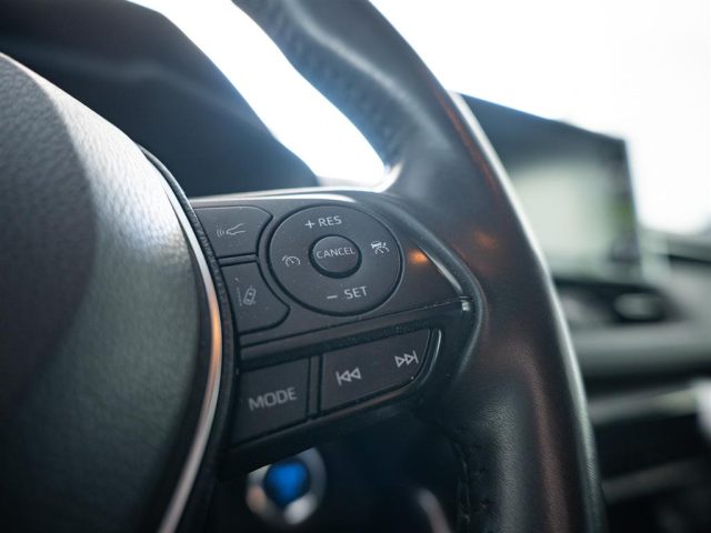 TOYOTA RAV 4 usata, con Sistema di navigazione