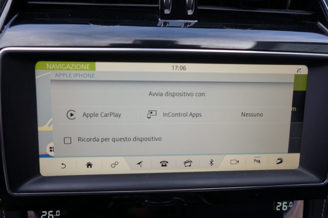 JAGUAR F-Pace usata, con Fari Xenon