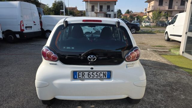 TOYOTA Aygo usata, con Boardcomputer