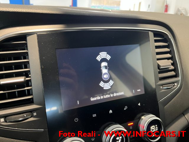 RENAULT Megane usata, con Servosterzo